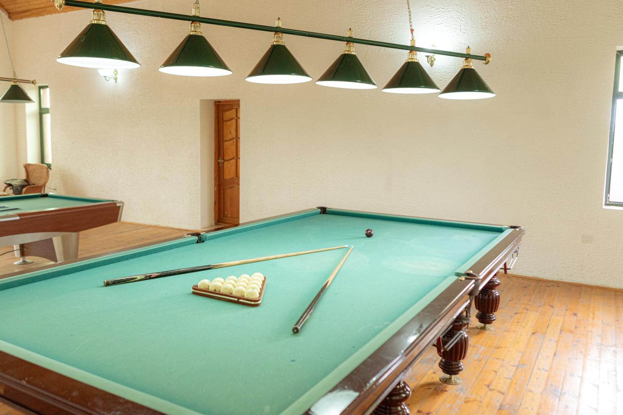 Chabiant Guesthouse Chateau Monolit Ikinci Yeniyol エクステリア 写真