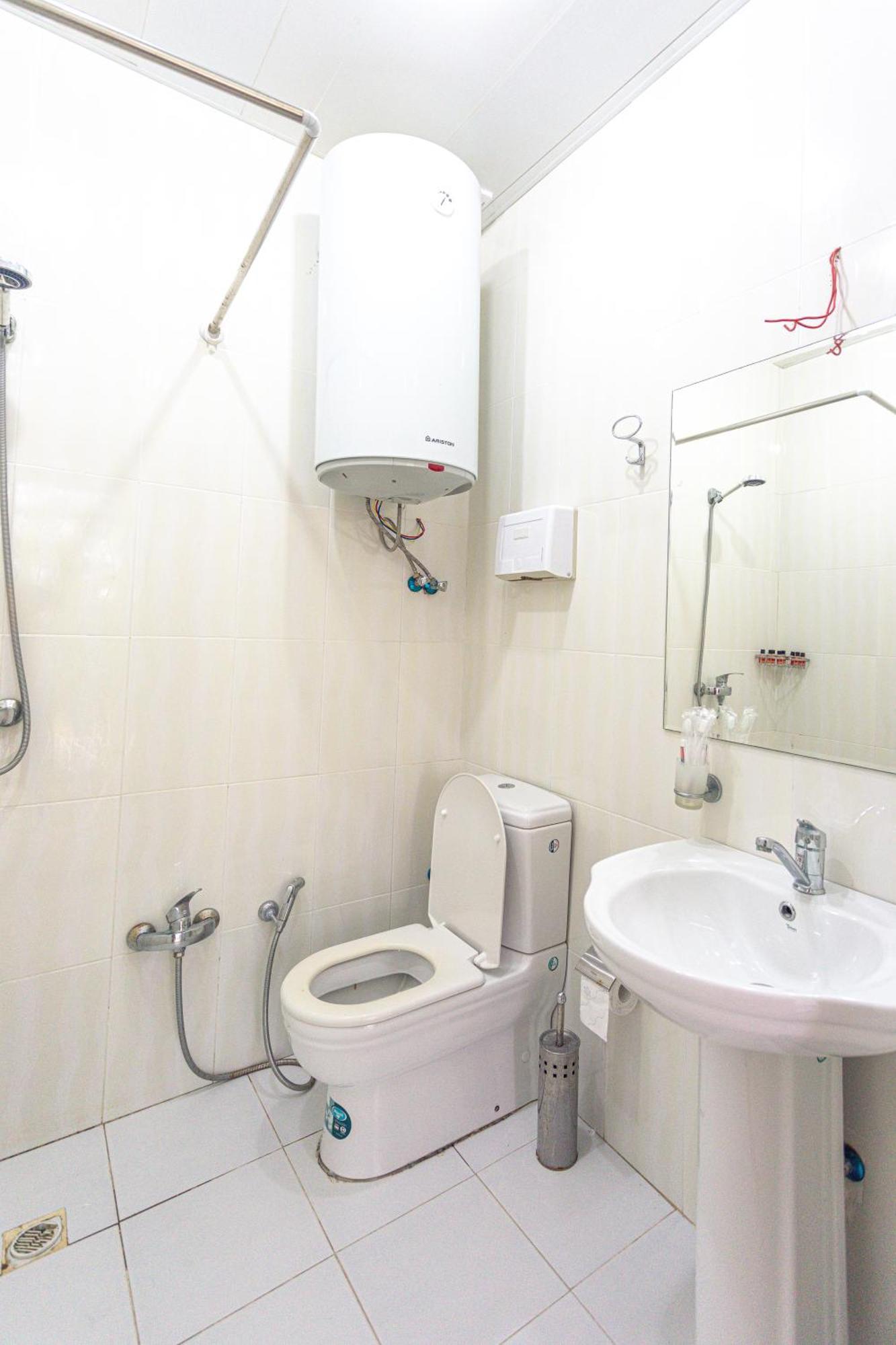 Chabiant Guesthouse Chateau Monolit Ikinci Yeniyol エクステリア 写真